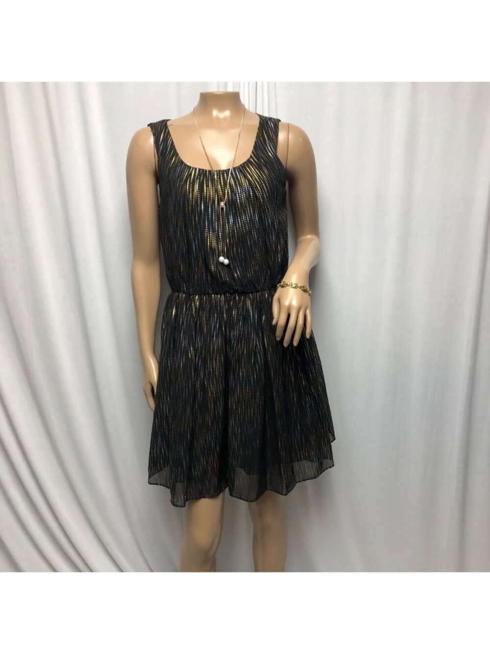 IZ Byer Dress Womens Size Medium Black Gold Silver Lined Sleeveless Party